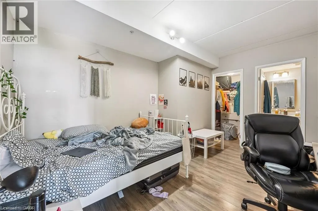 1291 GORDON Street Unit# 420 #420