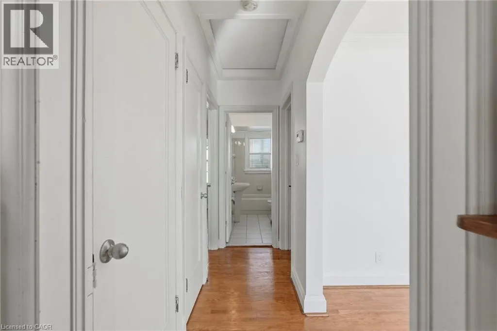 55 LAKEVIEW Avenue