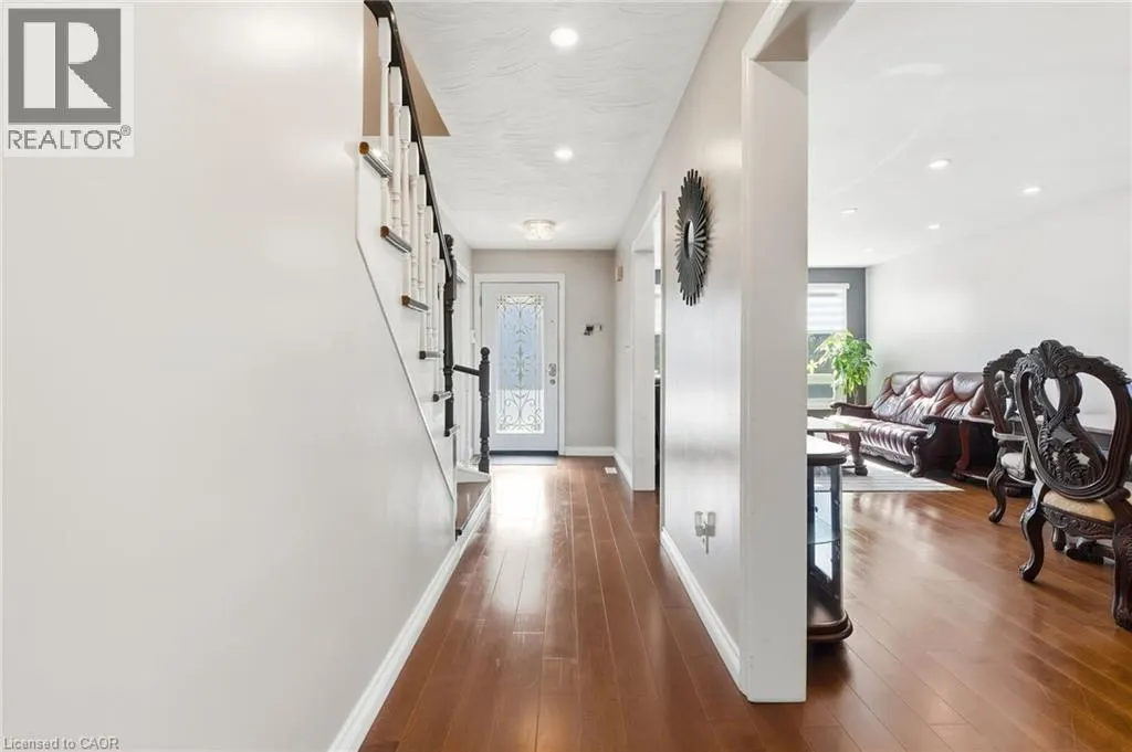 367 HEMLOCK Avenue