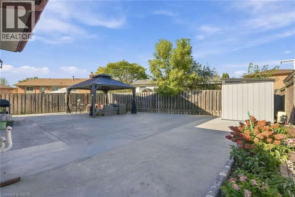 367 HEMLOCK Avenue