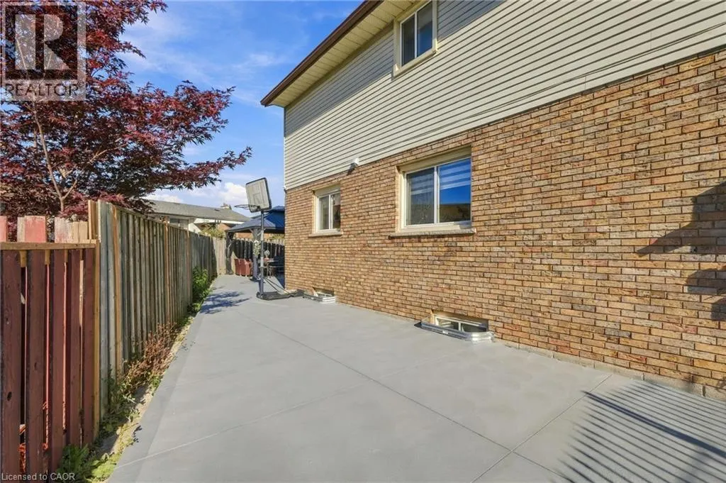 367 HEMLOCK Avenue