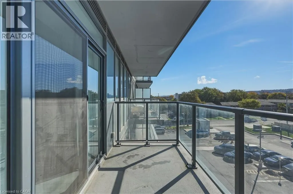 2782 BARTON Street E Unit# 302 #302