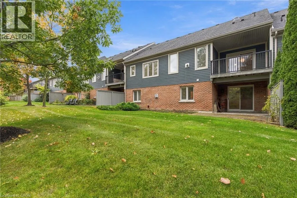 3 HILLSIDE Drive