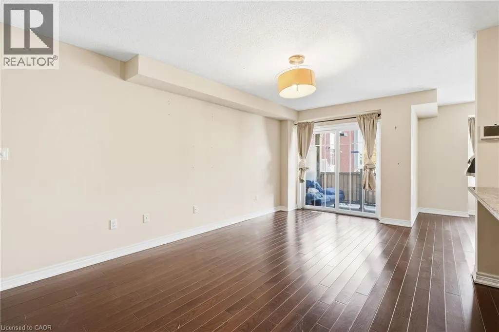 362 PLAINS Road E Unit# 10 #10