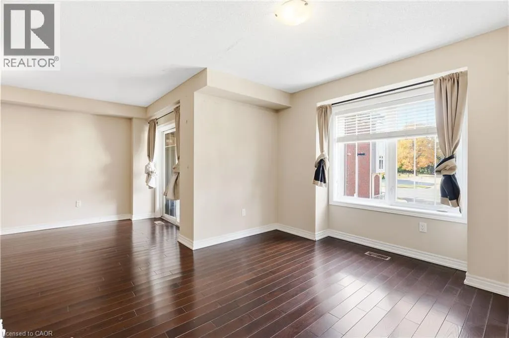 362 PLAINS Road E Unit# 10 #10