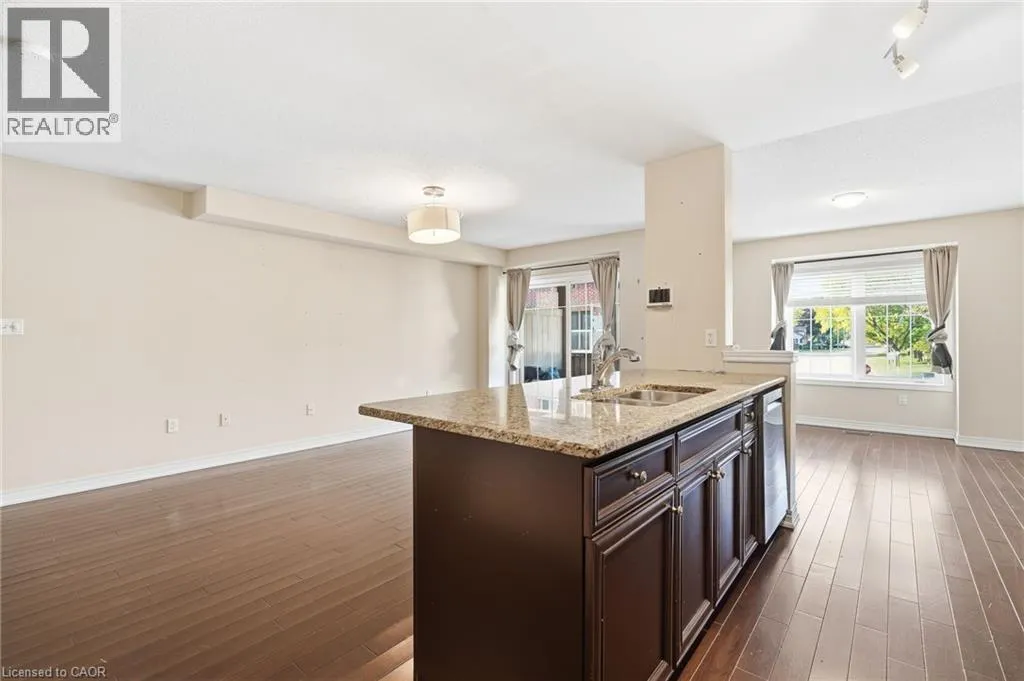 362 PLAINS Road E Unit# 10 #10