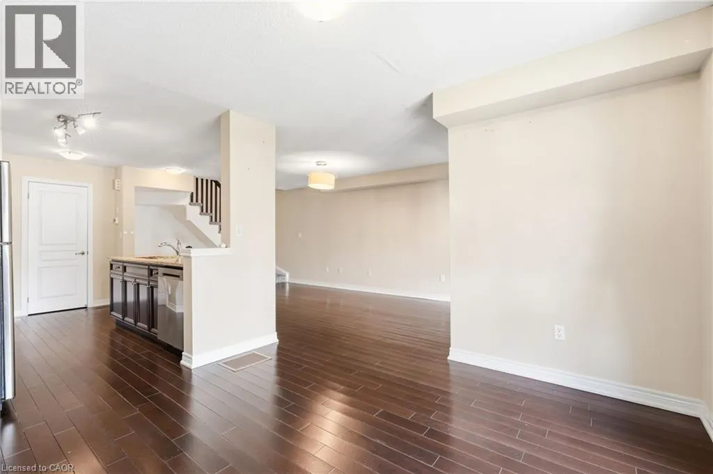 362 PLAINS Road E Unit# 10 #10
