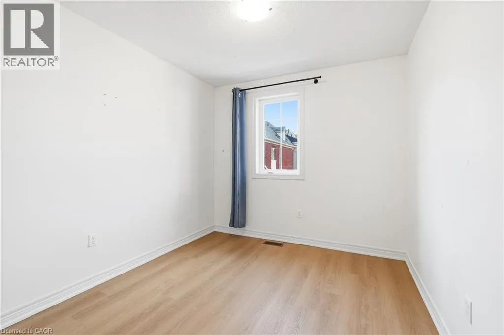362 PLAINS Road E Unit# 10 #10