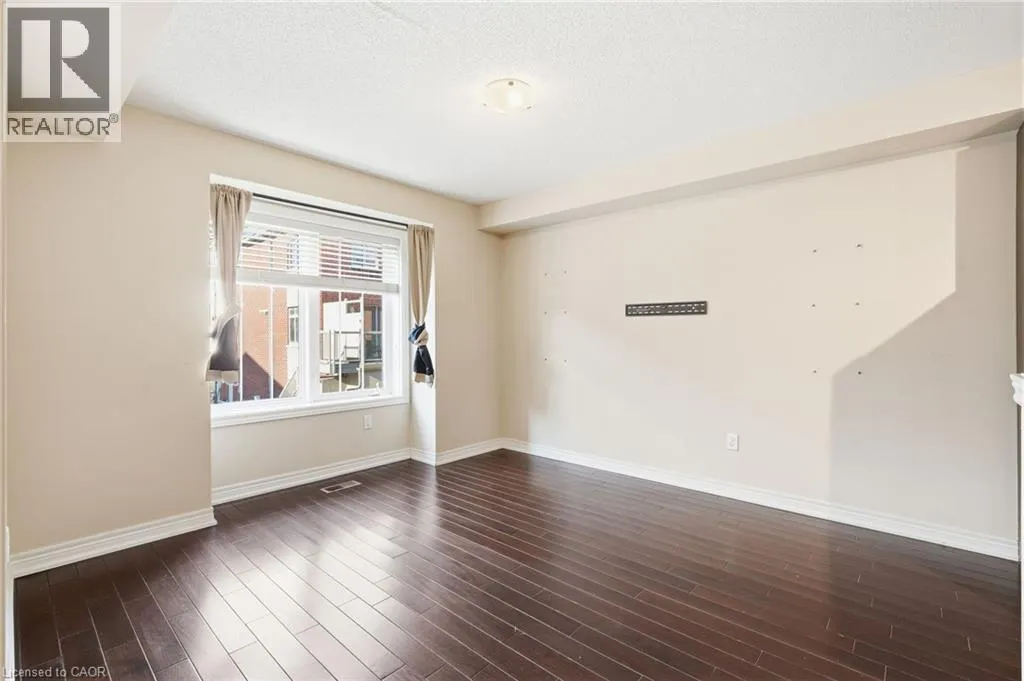 362 PLAINS Road E Unit# 10 #10