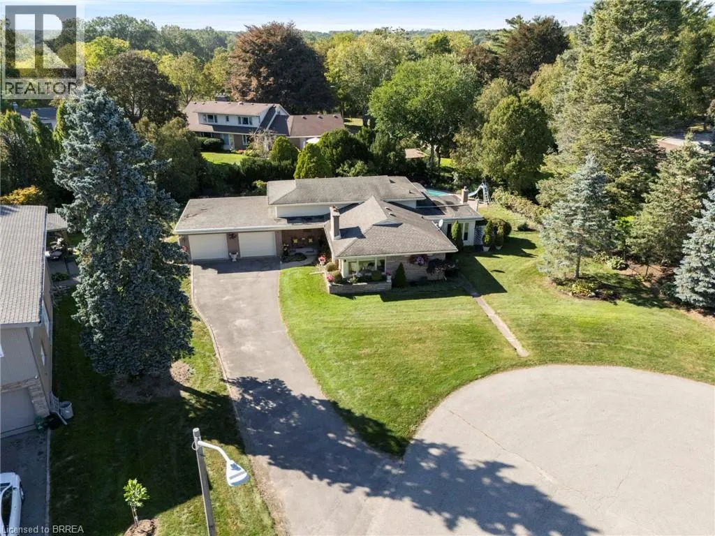 6 HOWARD Road