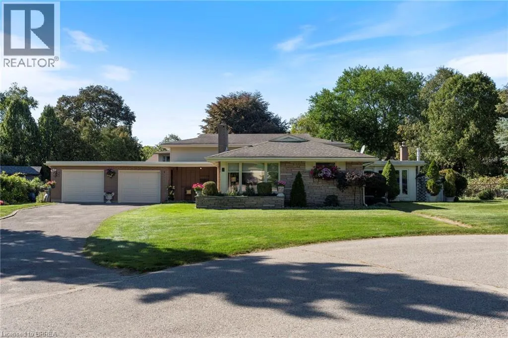 6 HOWARD Road