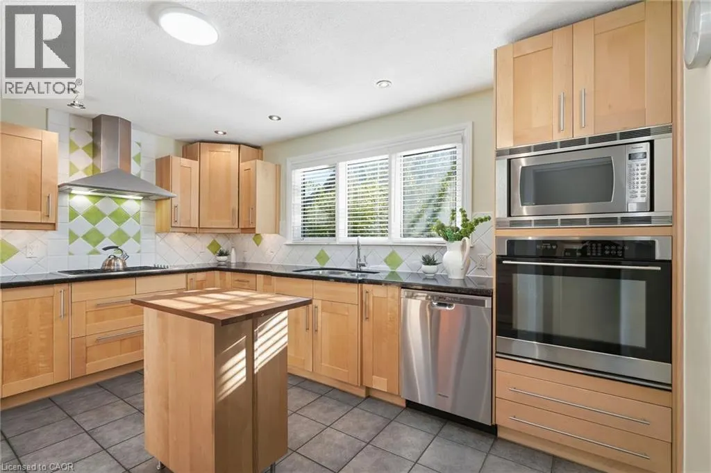 313 NORTH SHORE Boulevard W