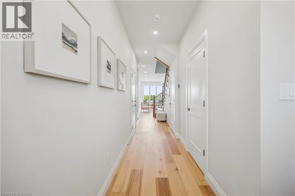 48 WALKER Road
