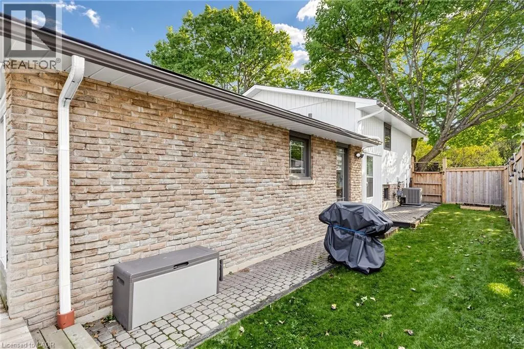 341 LYNNWOOD Drive