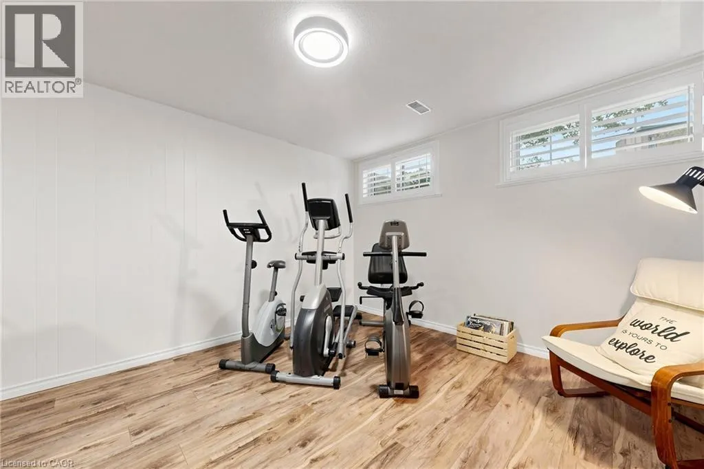 341 LYNNWOOD Drive