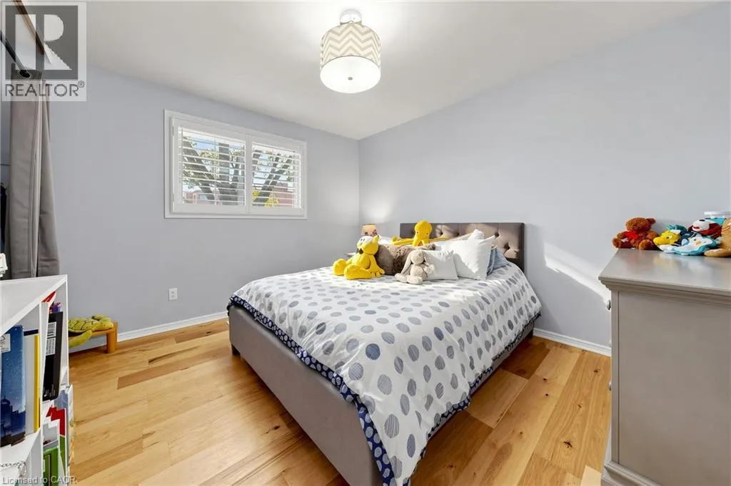 341 LYNNWOOD Drive