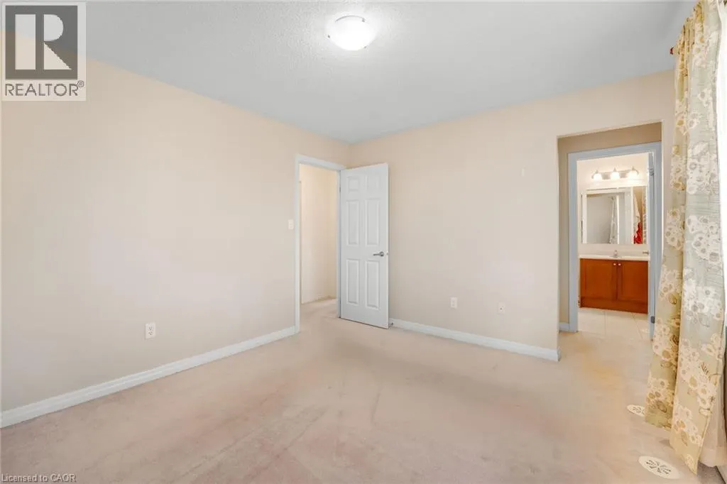 890 FOWLES Court