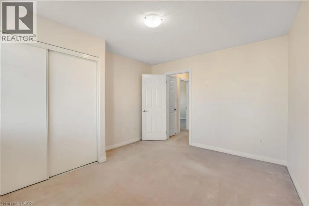 890 FOWLES Court
