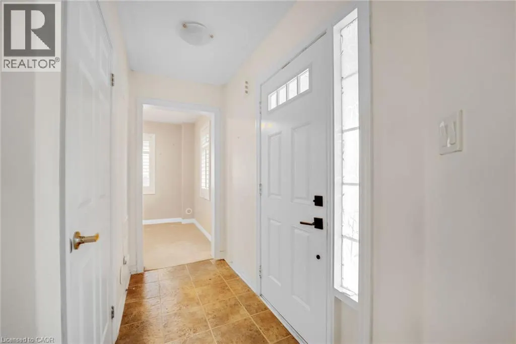 890 FOWLES Court