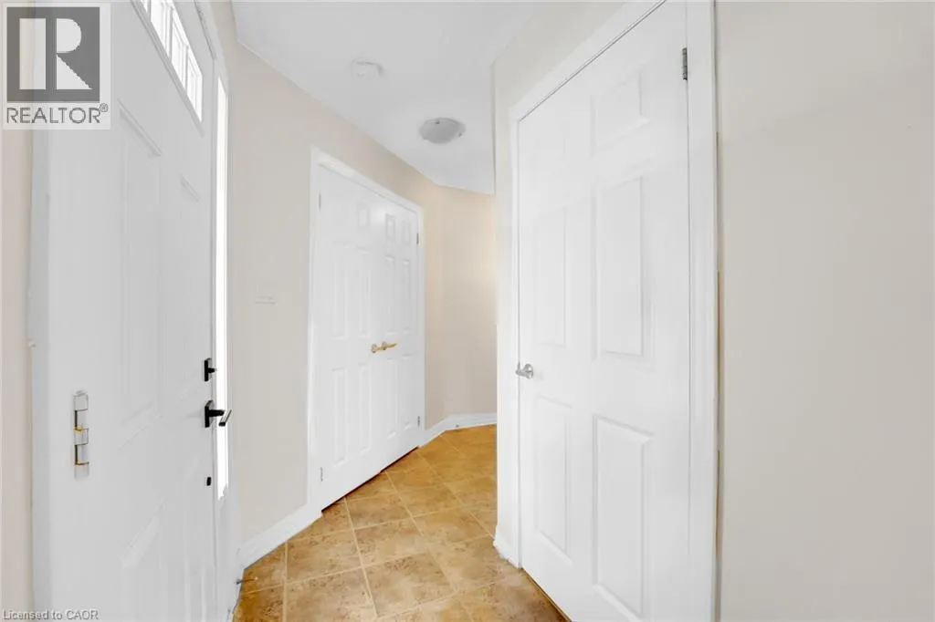 890 FOWLES Court
