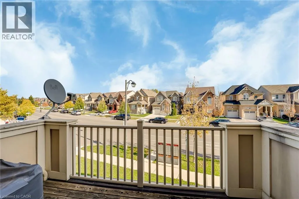 890 FOWLES Court