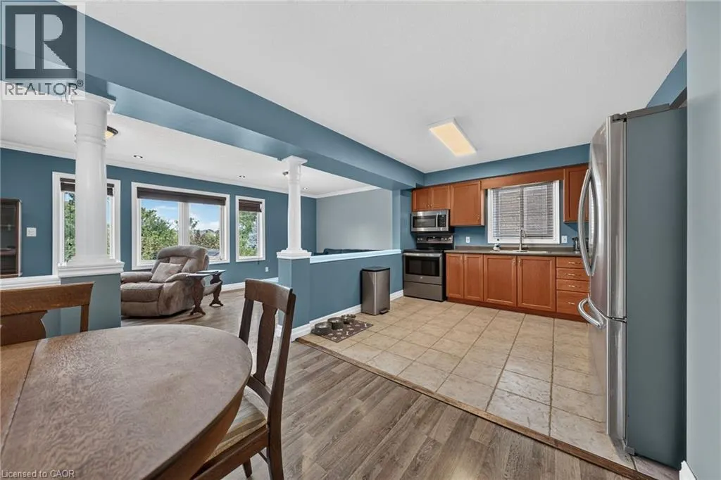 479 DOON SOUTH Drive