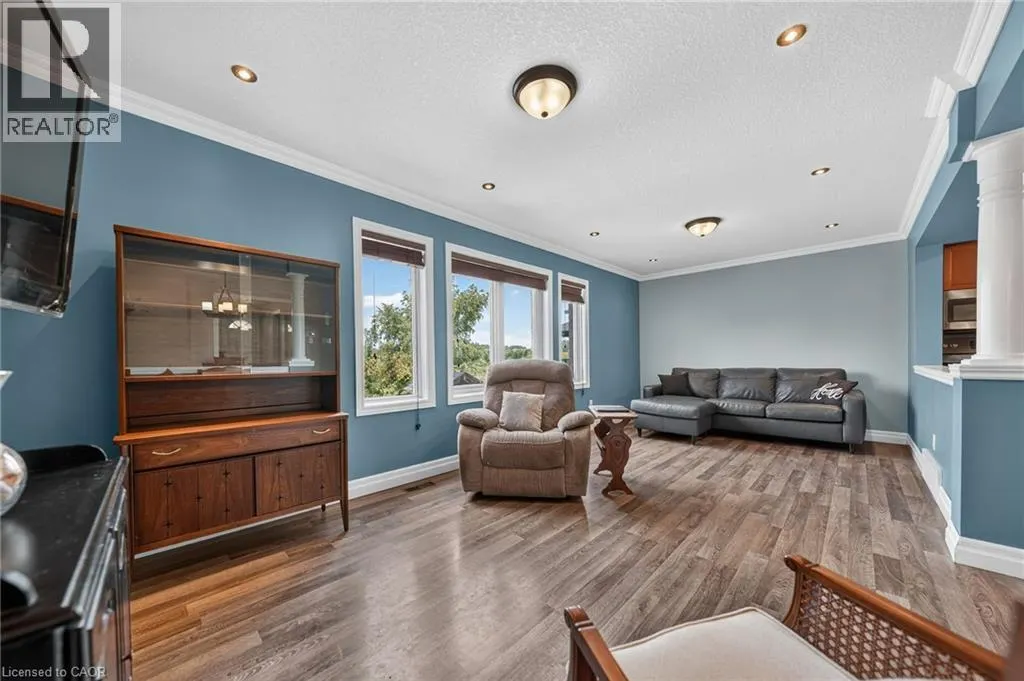 479 DOON SOUTH Drive