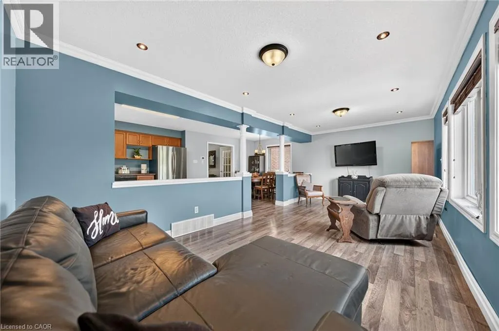 479 DOON SOUTH Drive
