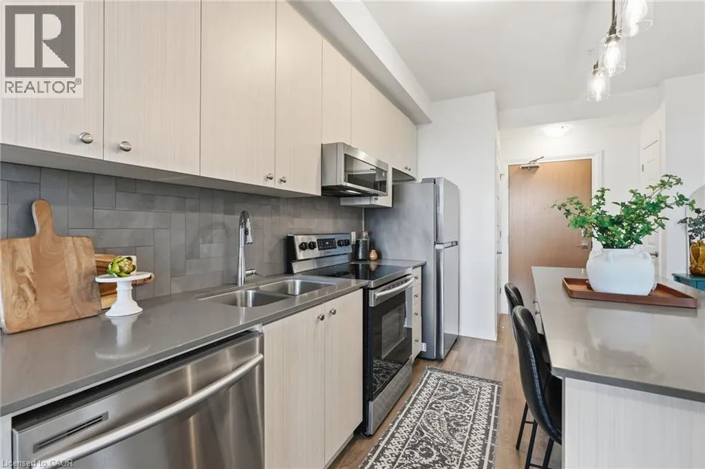 1105 LEGER Way Unit# 424 #424