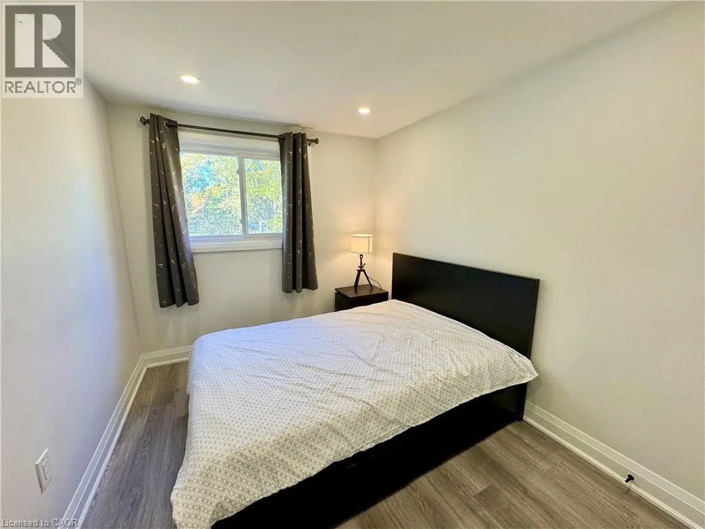 134 JANSEN Avenue