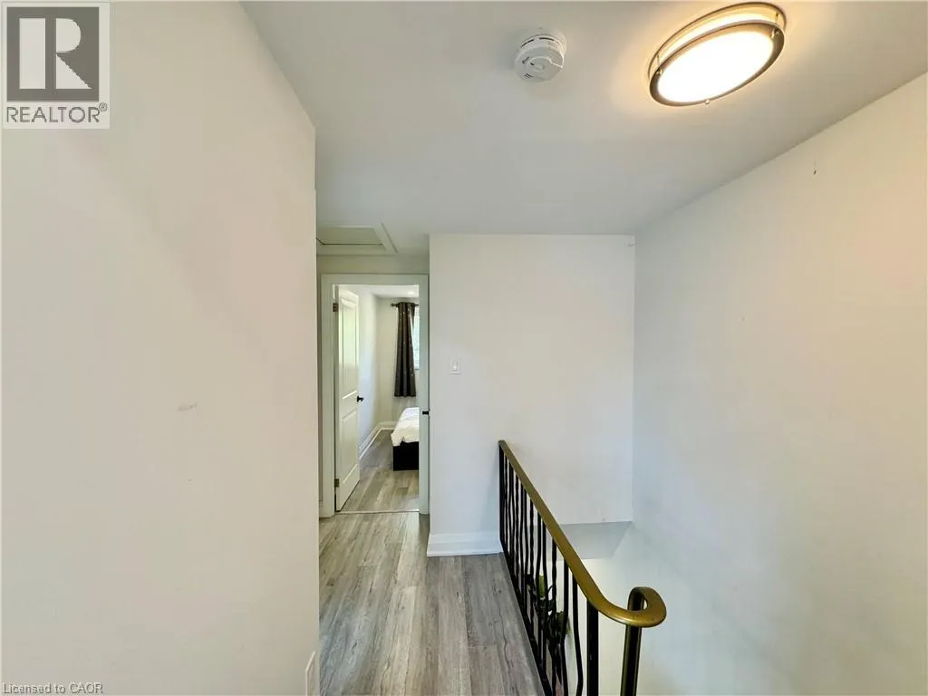 134 JANSEN Avenue