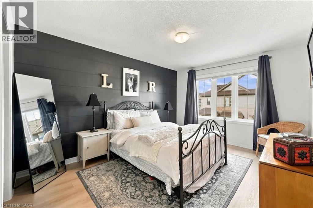 4 WATERVIEW Drive