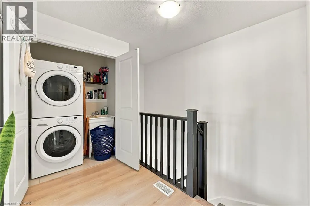 4 WATERVIEW Drive