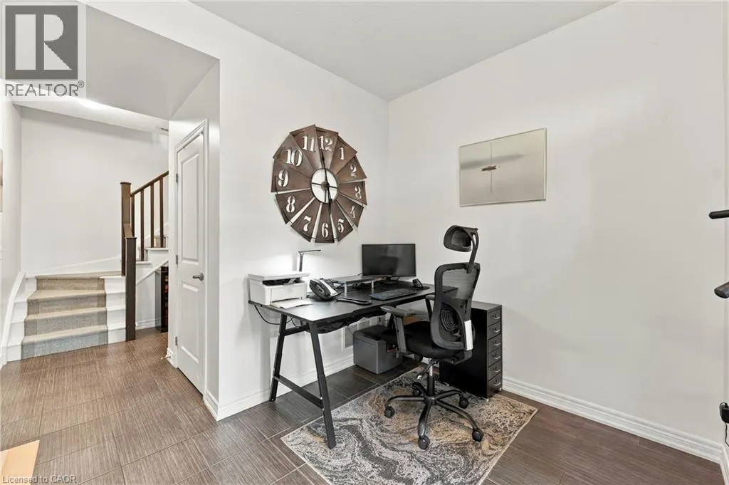 4 WATERVIEW Drive