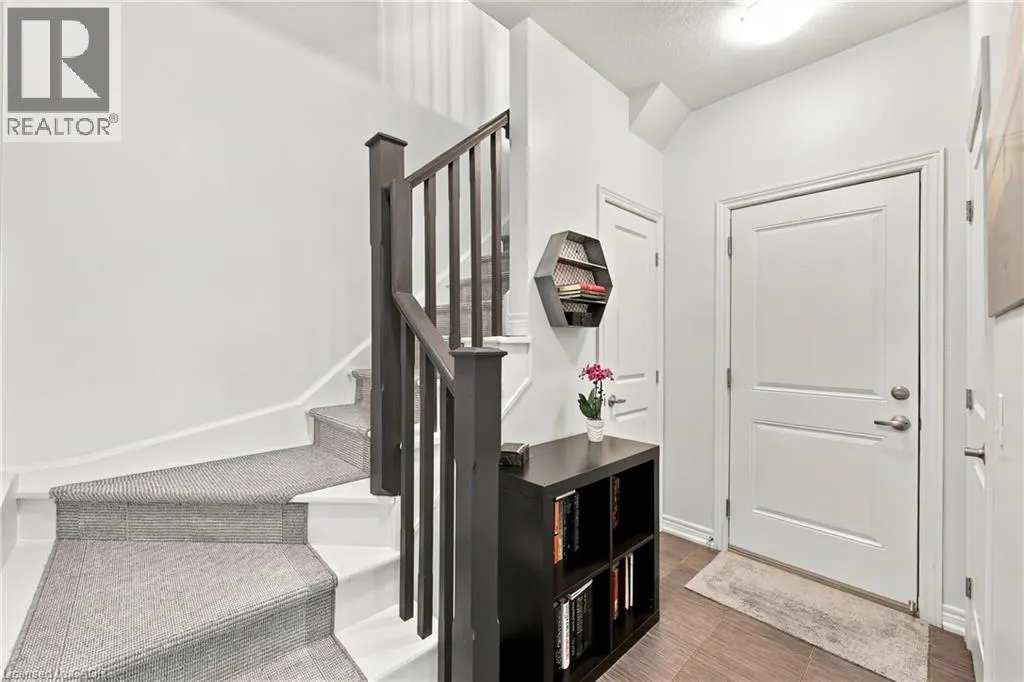 4 WATERVIEW Drive