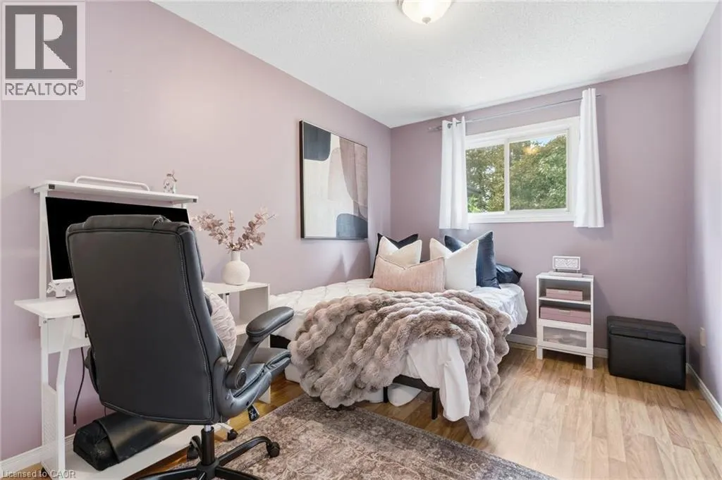 94 KENT Road