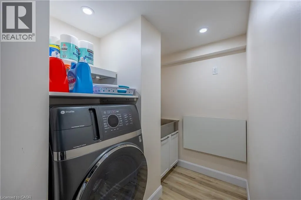 14 NEW LAKESHORE Road Unit# 17 #17