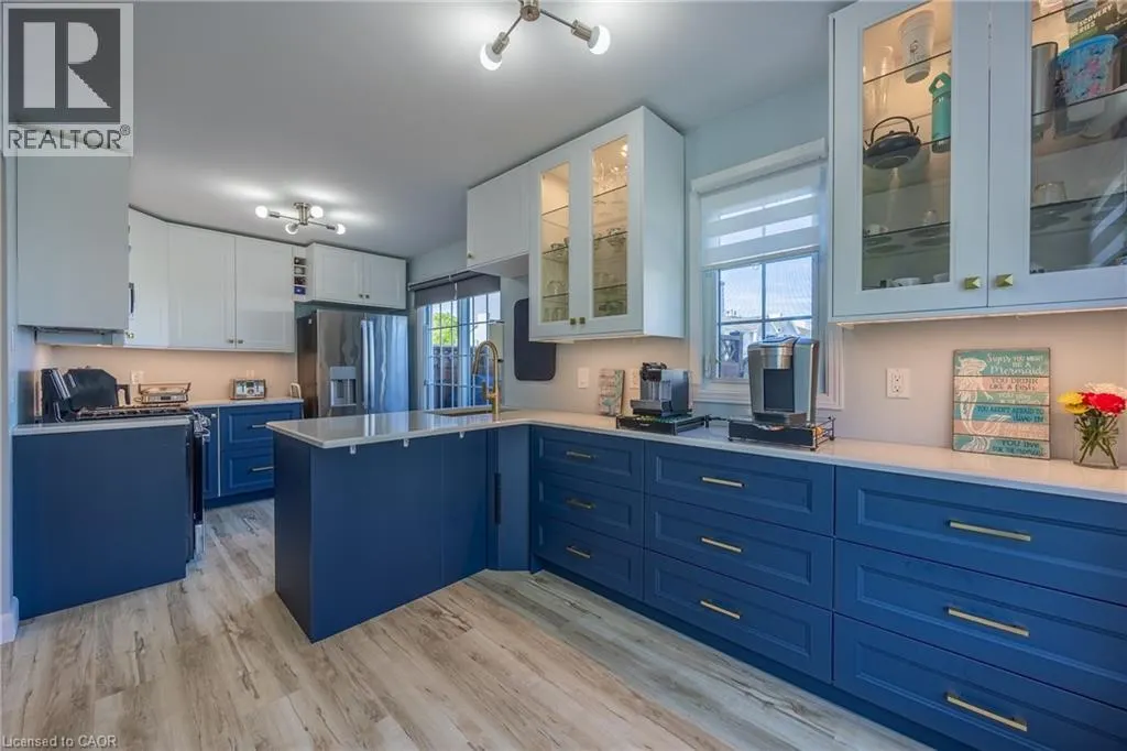 14 NEW LAKESHORE Road Unit# 17 #17