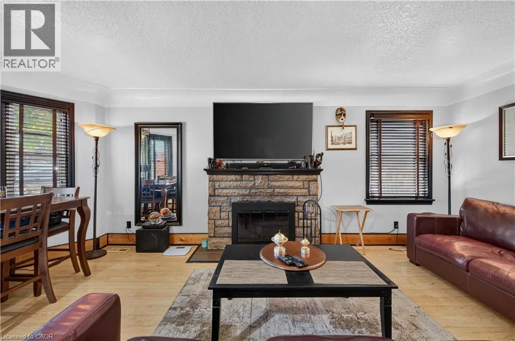 304 EAST 19TH Street
