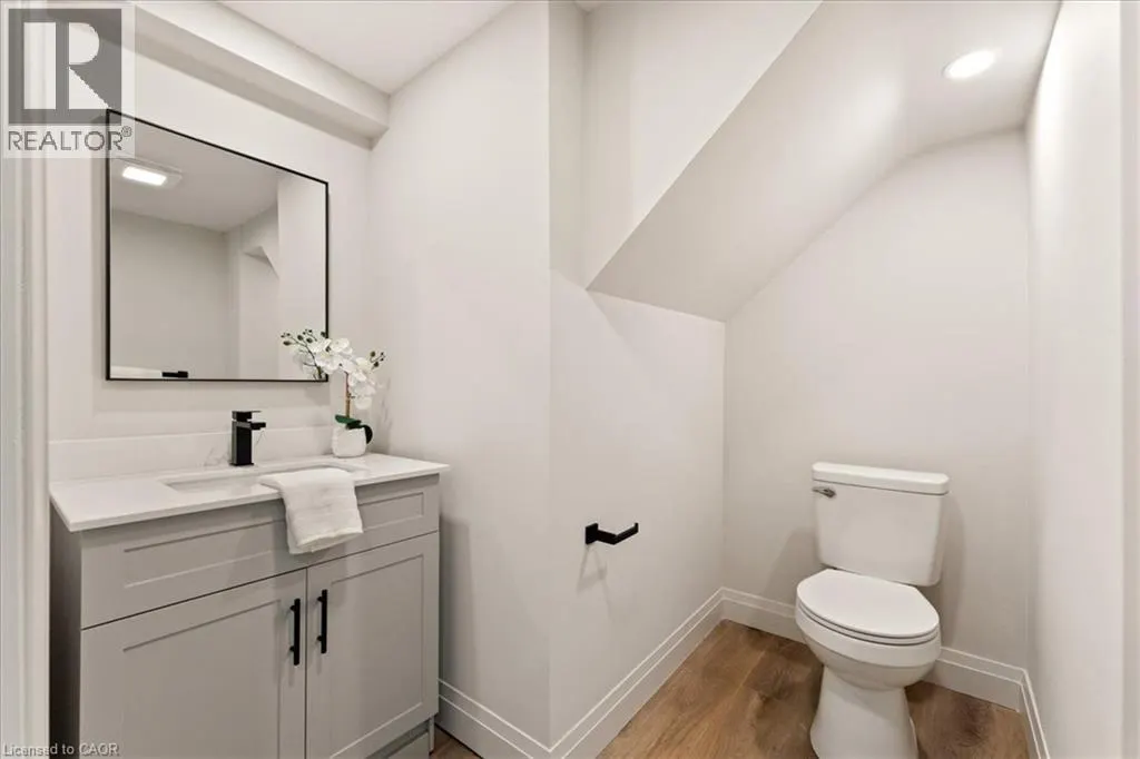 39 WEST 21ST Street
