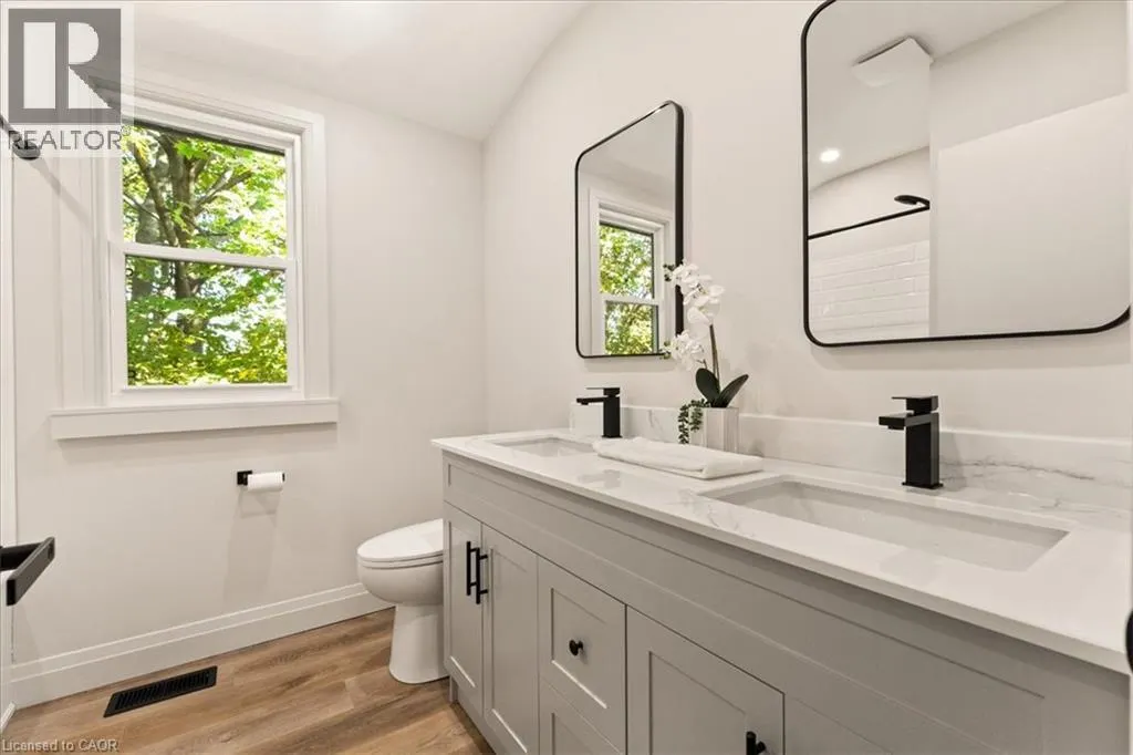 39 WEST 21ST Street