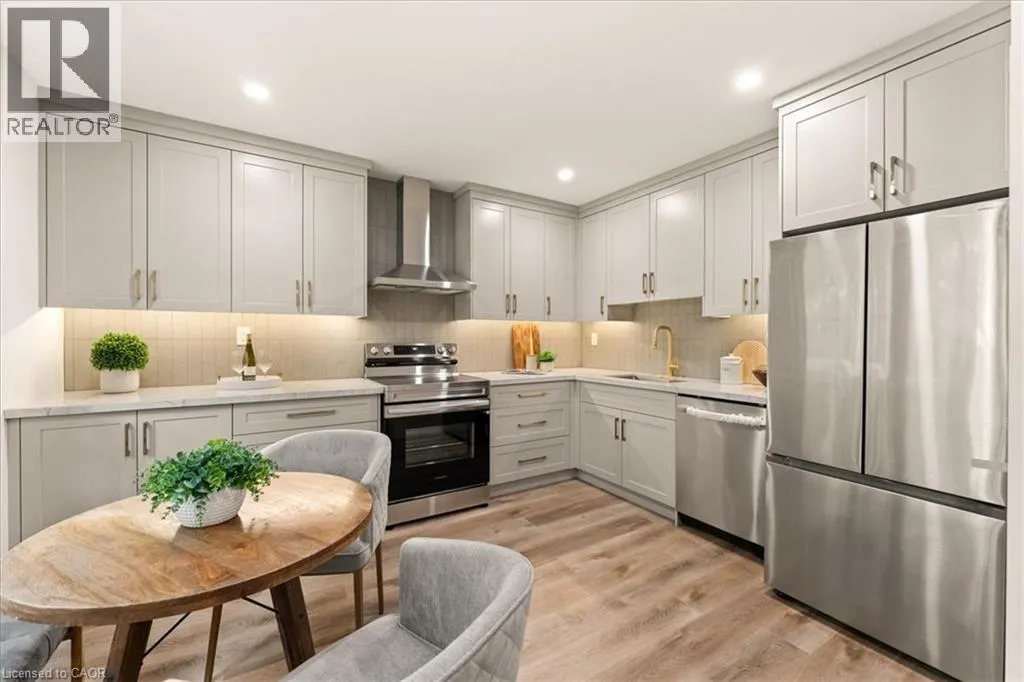 39 WEST 21ST Street