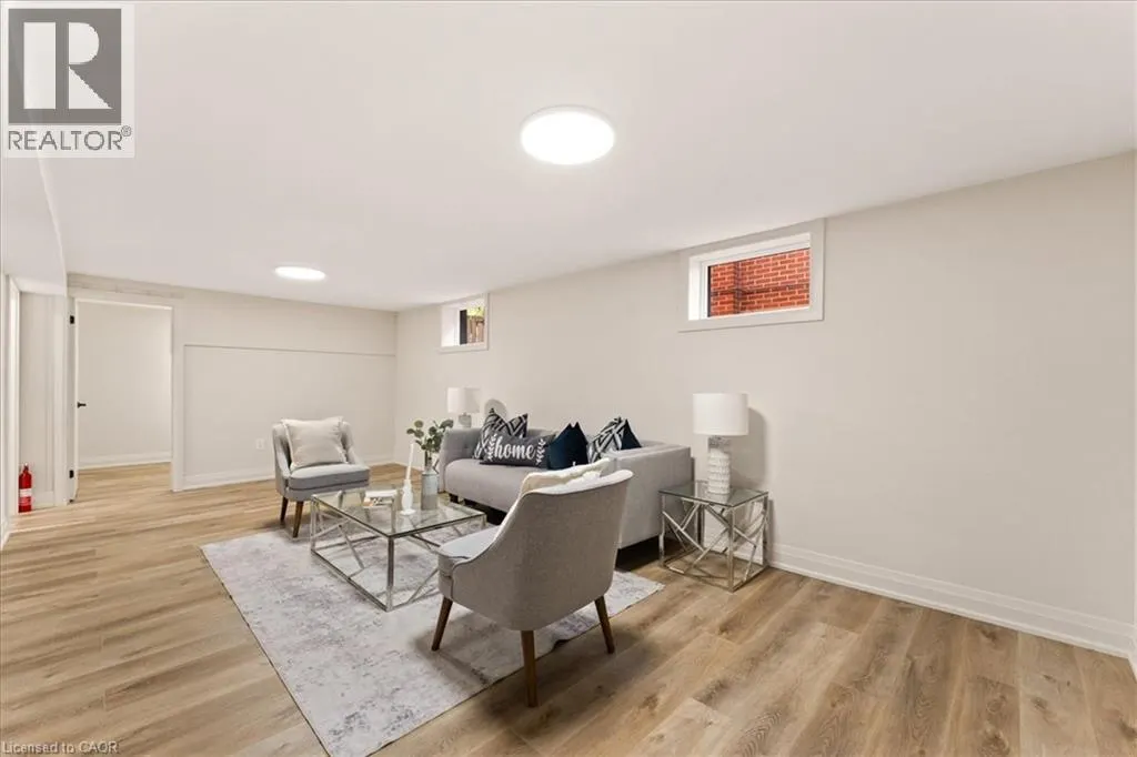 39 WEST 21ST Street