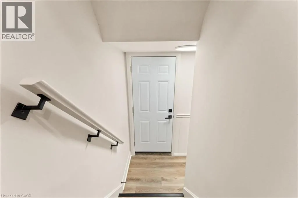 39 WEST 21ST Street