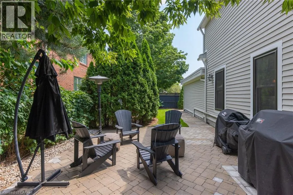 105 WHITTINGTON Place