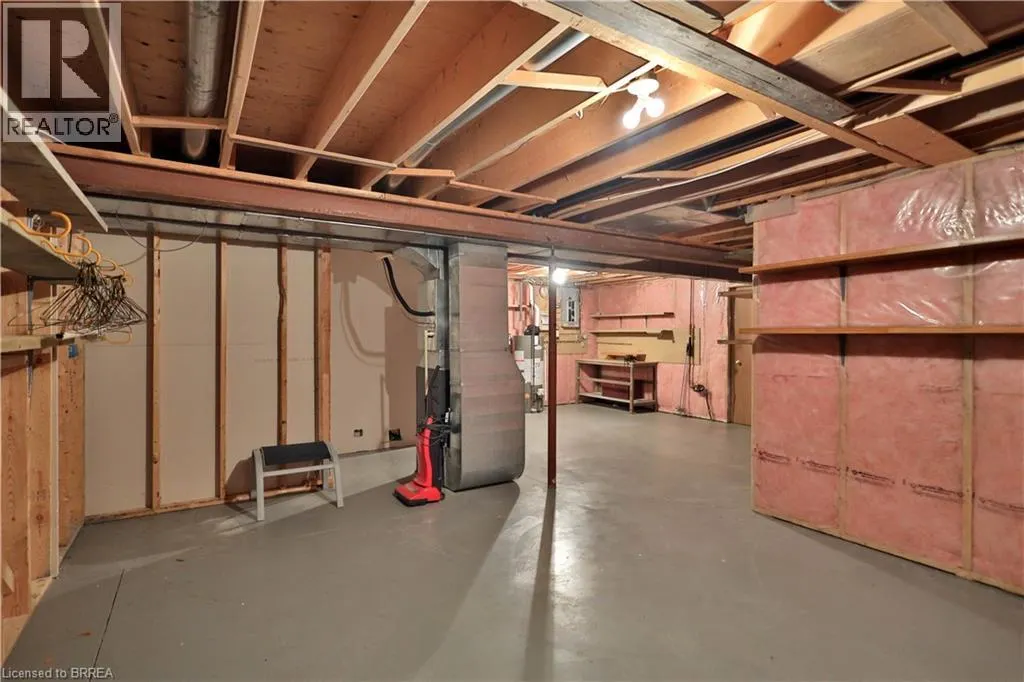 46 ANDERSON Avenue