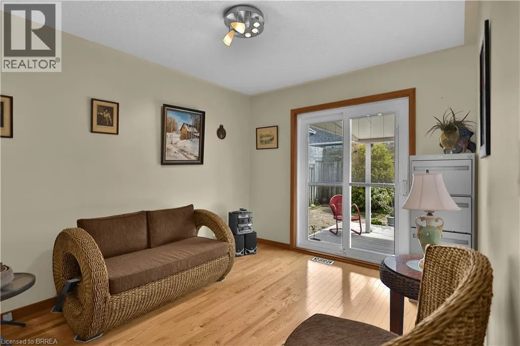 46 ANDERSON Avenue