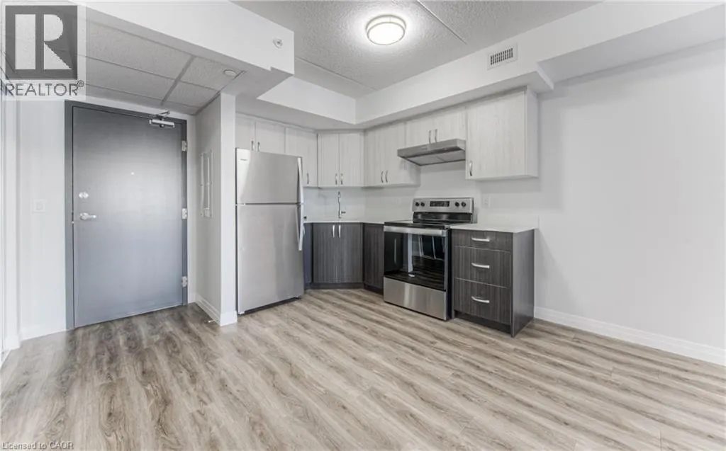 30 GEORGE Street S Unit# 205 #205