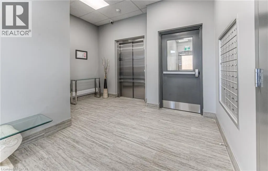 30 GEORGE Street S Unit# 205 #205