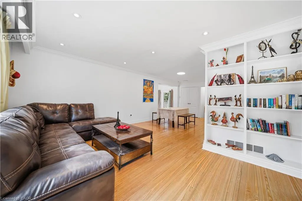 481 ANTHONY Drive